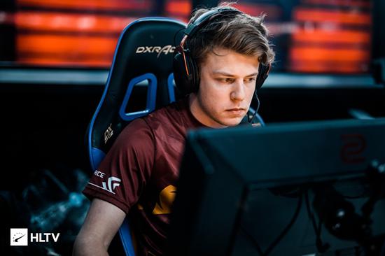 Mouz 在2025年StarLadder布达佩斯Major的季后赛中被FaZe淘汰，未能赢得一张地图