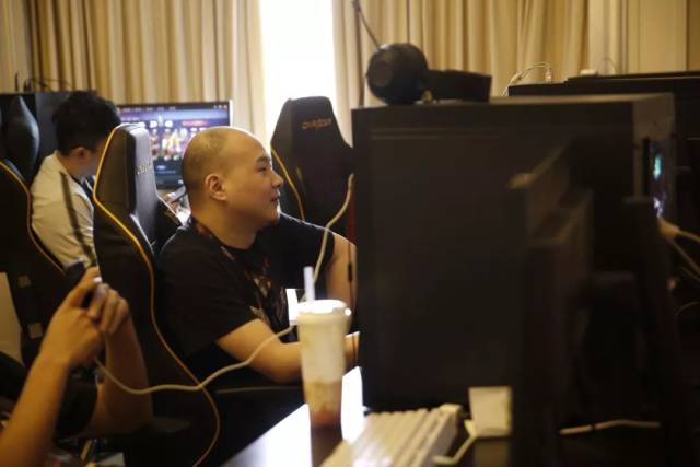 韩媒评2025年LCK最佳新人：T1两人荣获提名